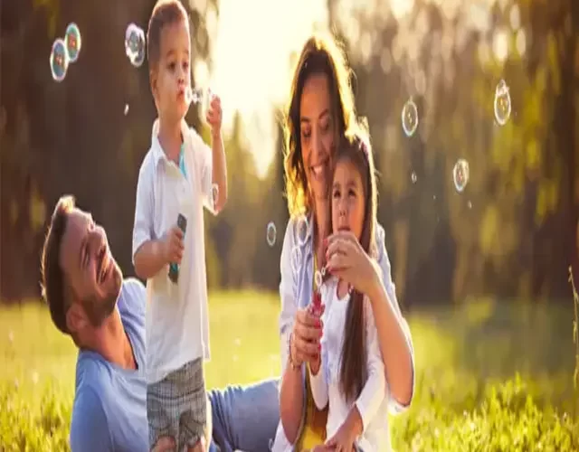 खुश रहना बच्चों से सीखे स्टोरी।