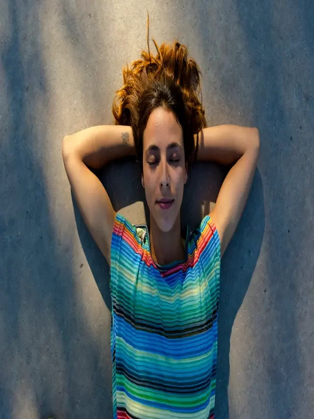 जीवन में हमेशा खुश रहने के लिए इन बातों को याद रखें