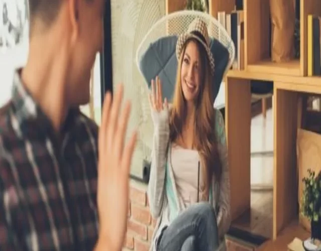 खुशियां फैलाएं ऐसे